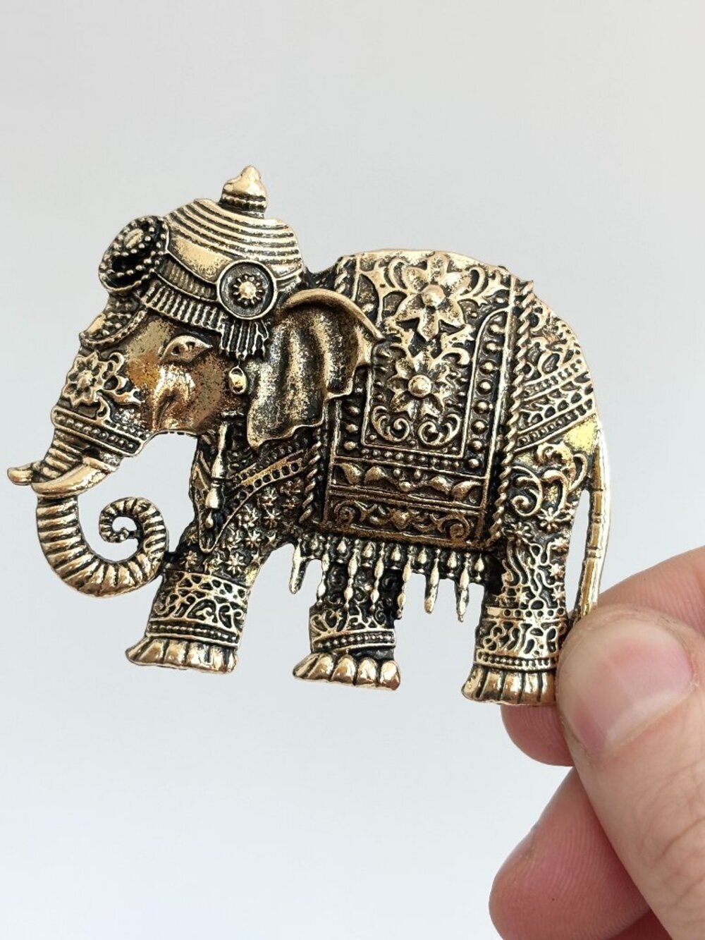 Maharaja Intricate Gold Toned Elephant Figural Textured Vintage Inspired Brooch